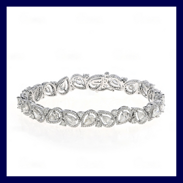 Clustered Brilliance Bracelet